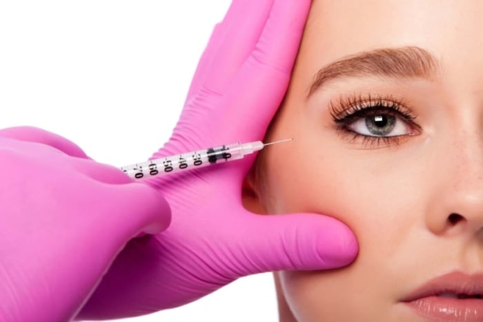Board-certified female plastic surgeon in Houston, TX